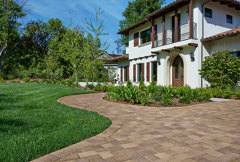 Angelus pavers in I Pattern