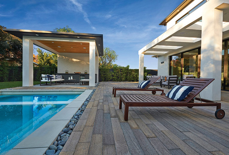 Angelus pavers in running bond pattern