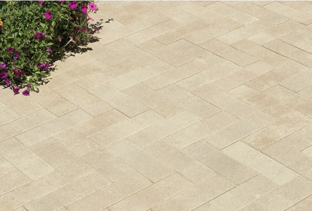 Angelus pavers in herringbone pattern