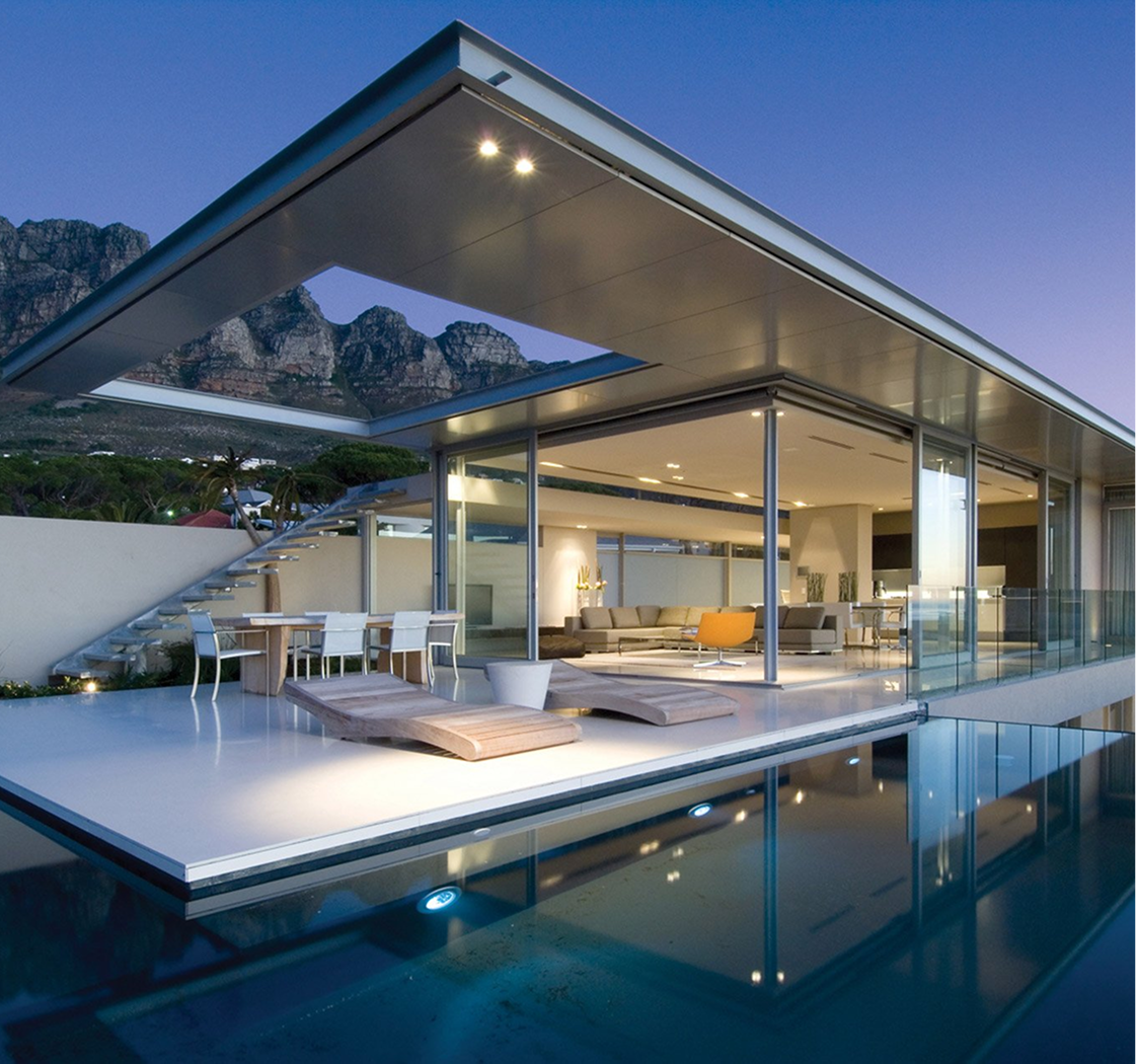10 Modern Pool Designs That Elevate LA Homes