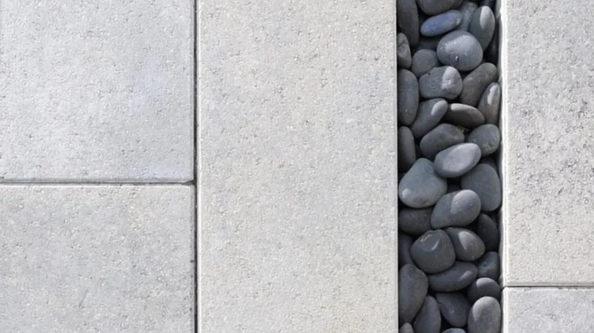 Beautiful Paving Stones in Ashlar Pattern
