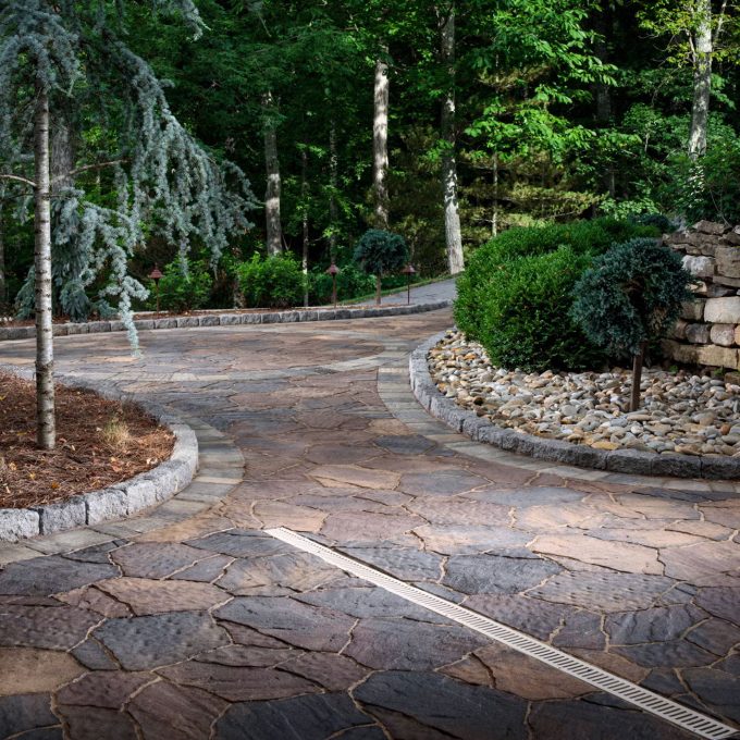 Mega Arbel Paver