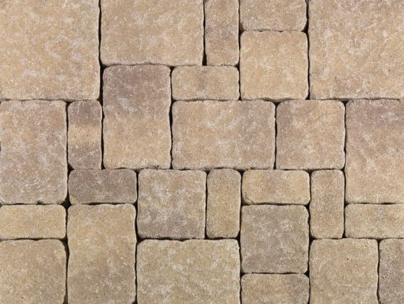Estate Cobble I & II pavers in Sand Stone Mocha color